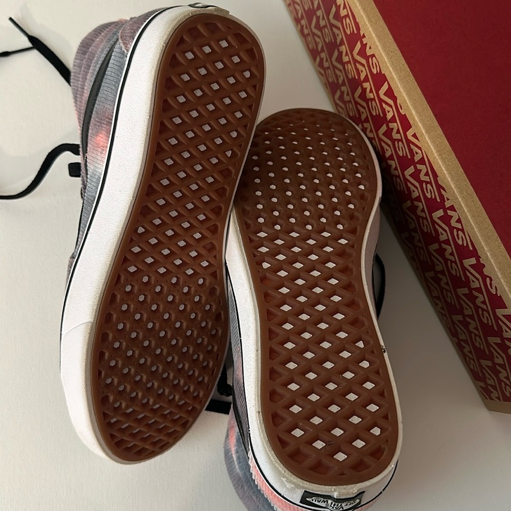 MENS HIGH TOP VANS - Picture 4 of 8